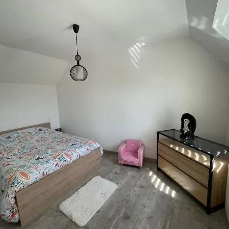 Agreable Maison 3* En Bord De דייפ