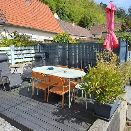 Holiday home Agreable Maison 3* En Bord De