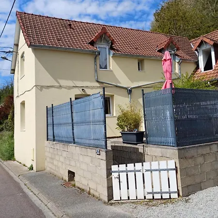 Holiday home Agreable Maison 3* En Bord De Dieppe